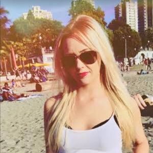 Meet your Posher, Jessica